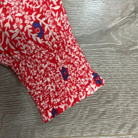 NWOT Talbots Smocked Shoulder Top Red Flowing Branches Long Sleeve XS - Picture 11 of 16